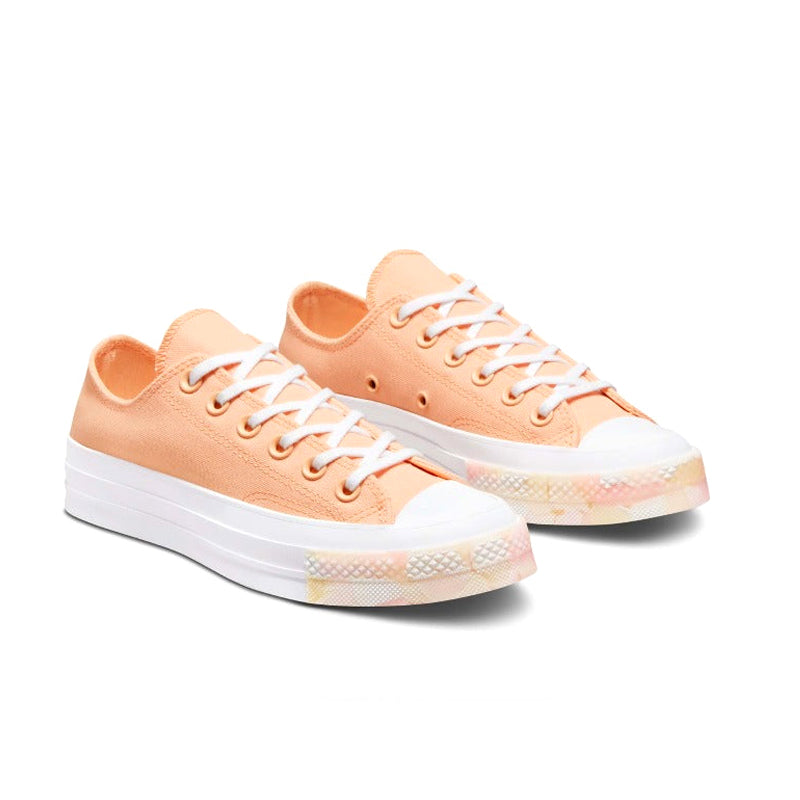 CHUCK 70 - Main Image