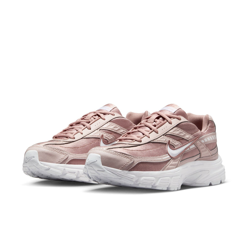 WMNS NIKE INITIATOR