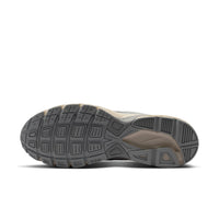NIKE INITIATOR