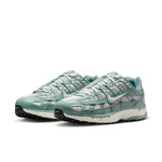 W NIKE P-6000