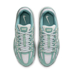 W NIKE P-6000