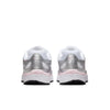 W NIKE P-6000