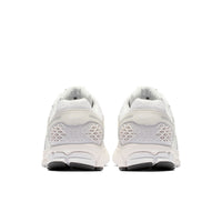 NIKE ZOOM VOMERO 5