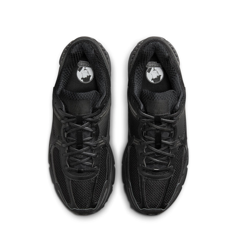 NIKE ZOOM VOMERO 5