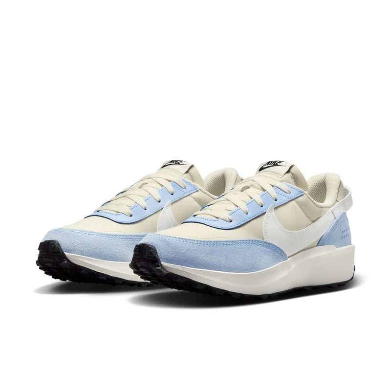 WMNS NIKE WAFFLE DEBUT