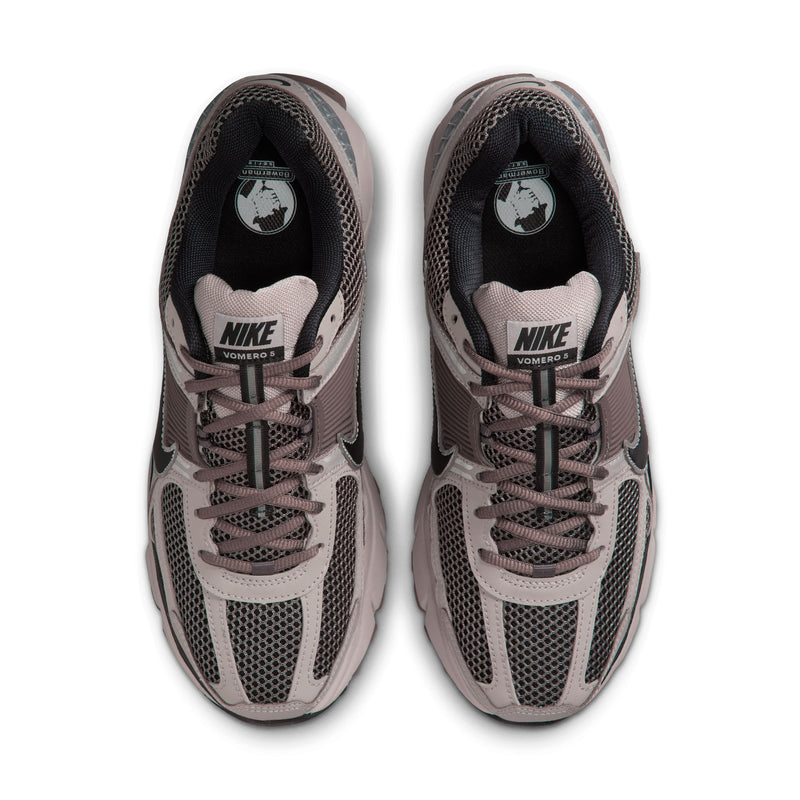 NIKE ZOOM VOMERO 5