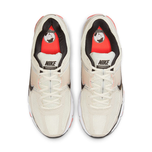 NIKE ZOOM VOMERO 5