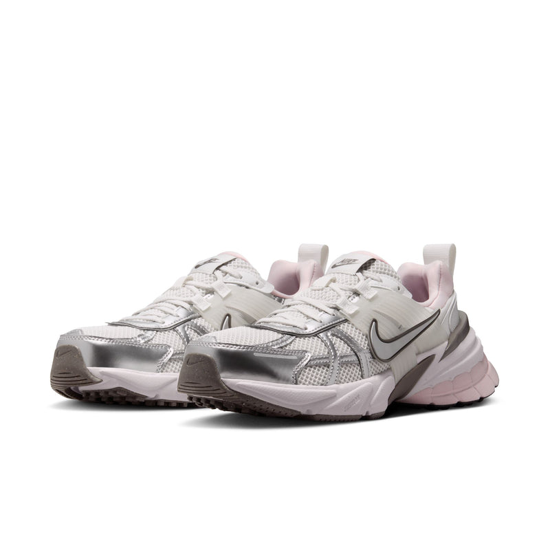 W NIKE V2K RUN