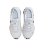W NIKE AL8