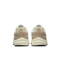 NIKE INITIATOR
