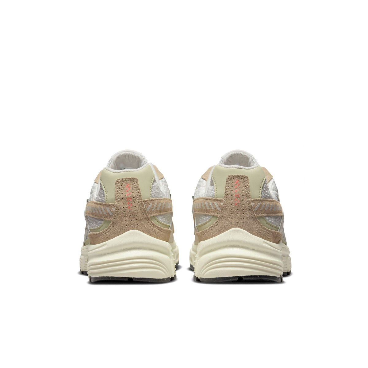 NIKE INITIATOR