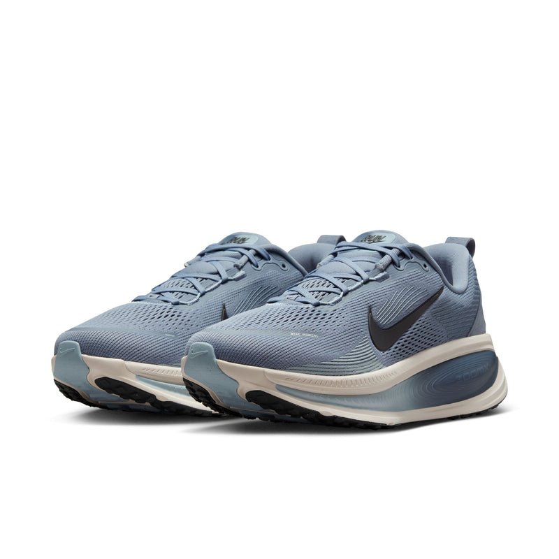 NIKE VOMERO 18