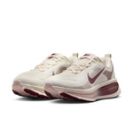 W NIKE VOMERO 18