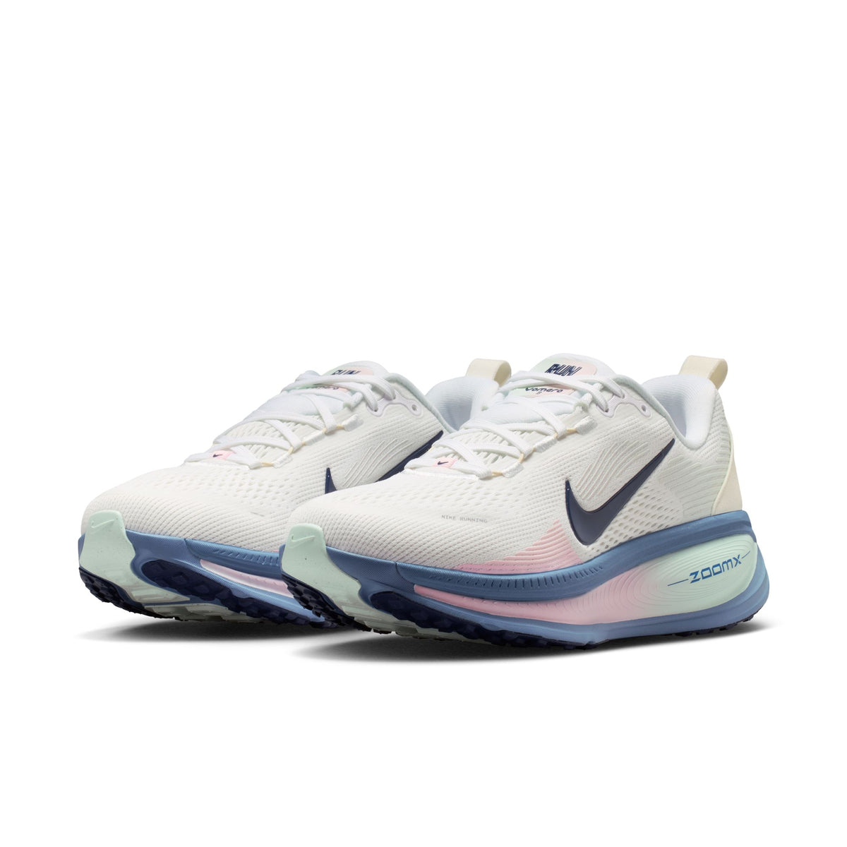 W NIKE VOMERO 18