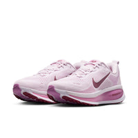 W NIKE VOMERO 18