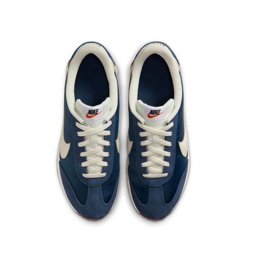 NIKE PACIFIC