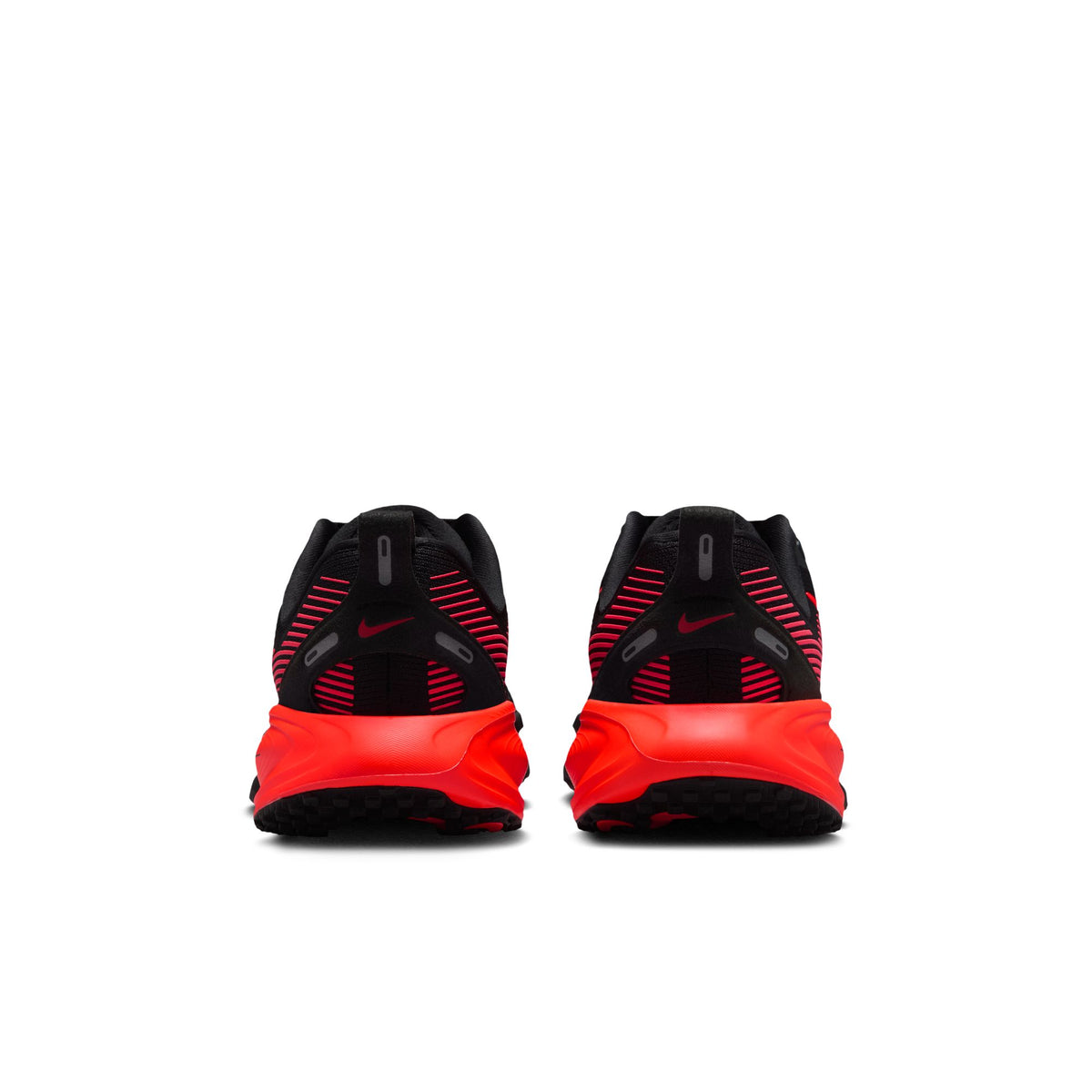 NIKE VOMERO 18 (GS)