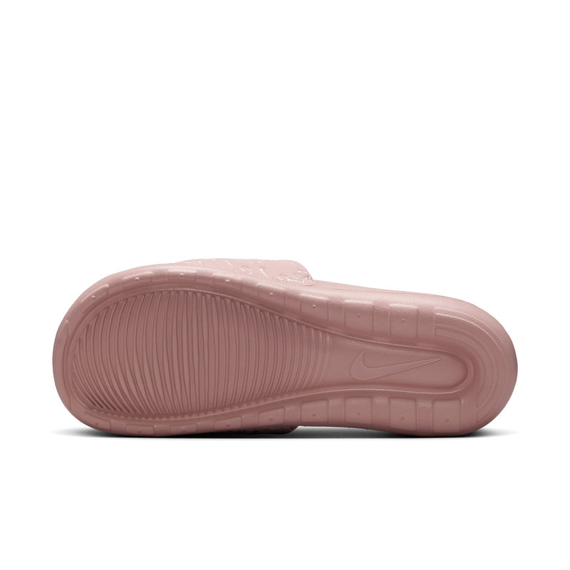 NIKE VICTORI ONE
