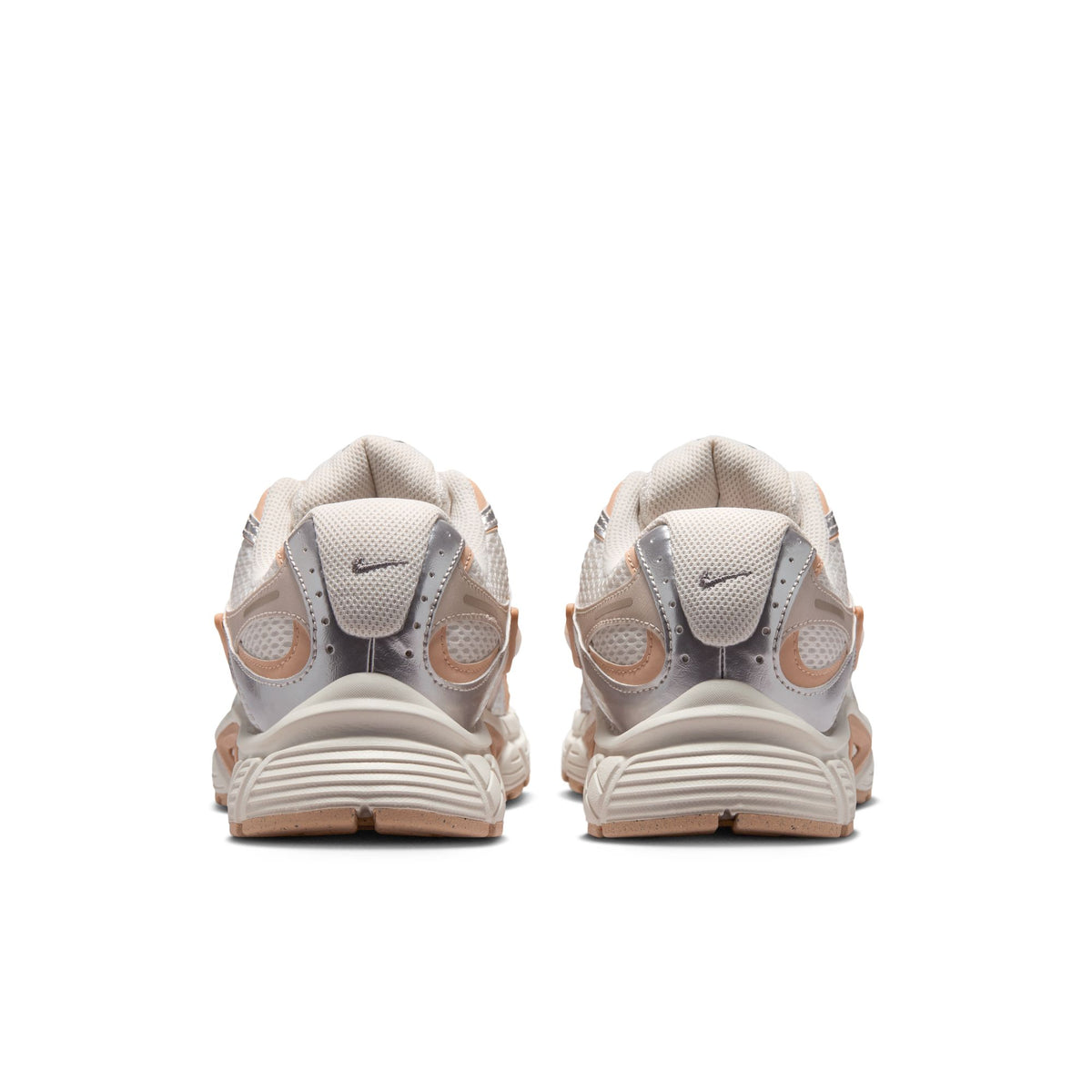 W NIKE V5 RNR