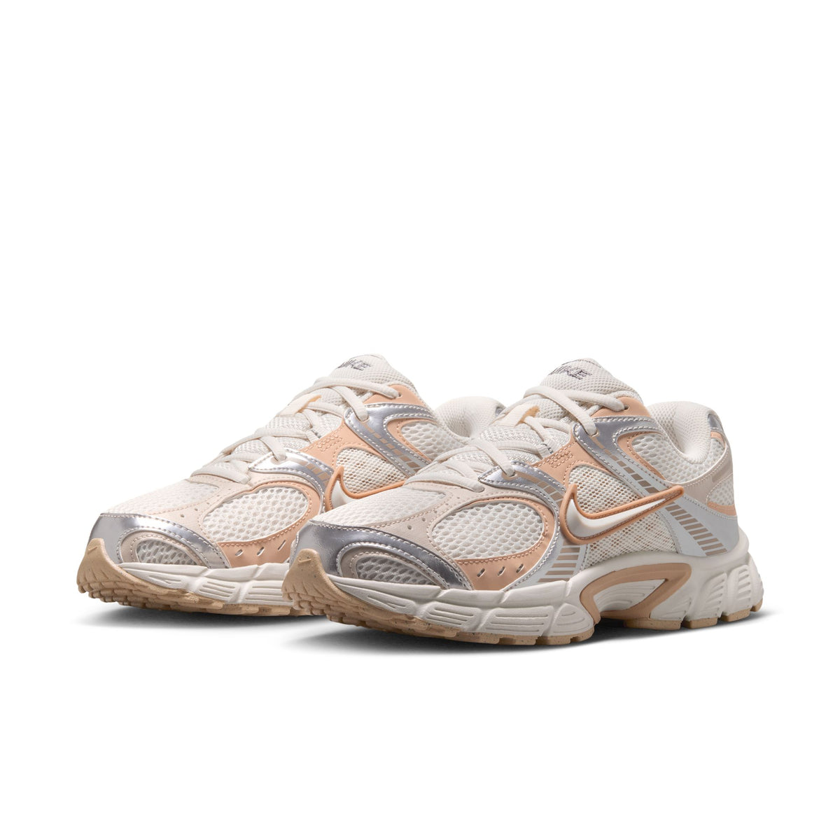 W NIKE V5 RNR