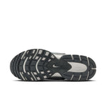 W NIKE V5 RNR
