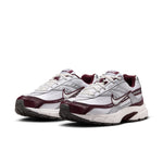 WMNS NIKE INITIATOR