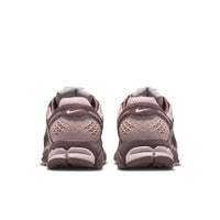 W NIKE ZOOM VOMERO 5