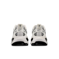 NIKE VOMERO 18 RR