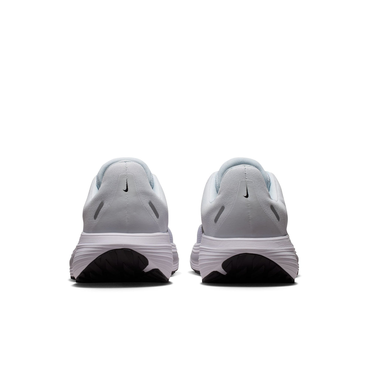 NIKE QUEST 7
