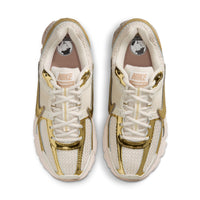 W NIKE ZOOM VOMERO 5 CHROME