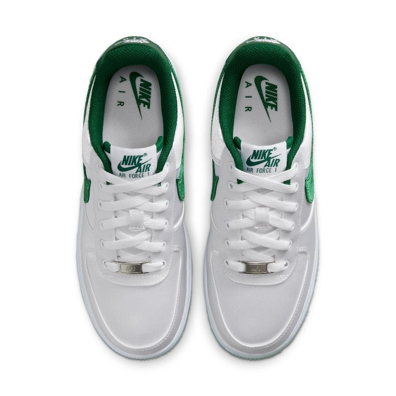W AIR FORCE 1 ''07 ESS SNKR