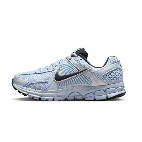 FJ2028-401 - W NIKE ZOOM VOMERO 5