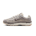 IB2986-002 - NIKE P-6000 SE