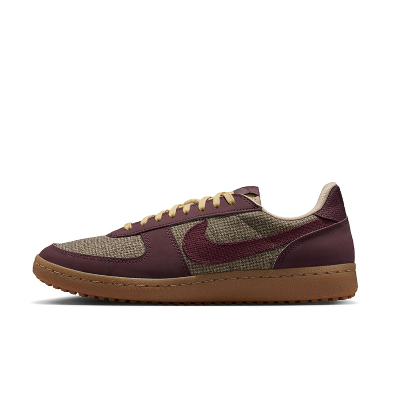 IO7442-300 - NIKE FIELD GENERAL