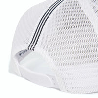 CURVED TRUCKER
