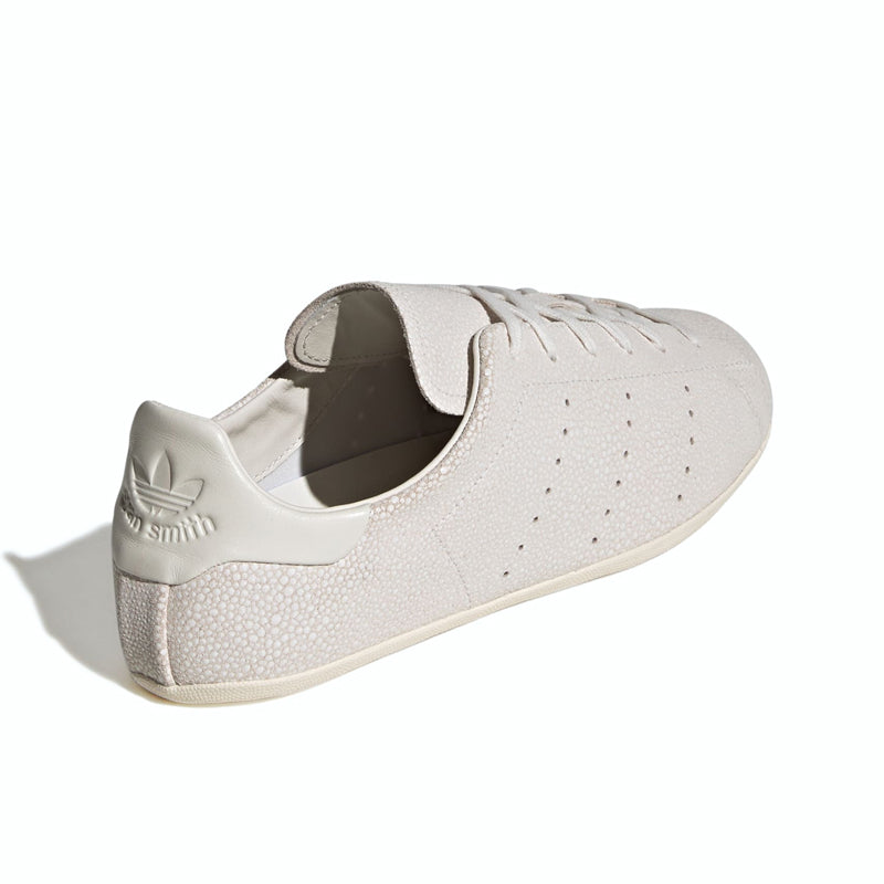 STAN SMITH