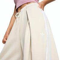 PLEATED TP