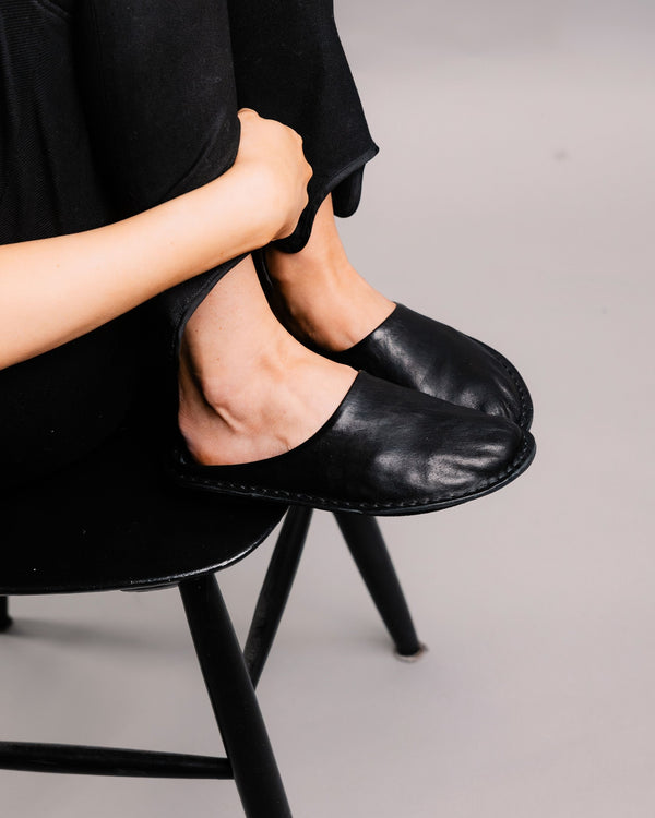 ROMA LEATHER-PRETO BLACK