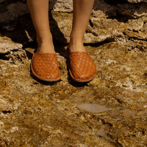 ROMA WOVEN LTHR-COGNAC BROWN