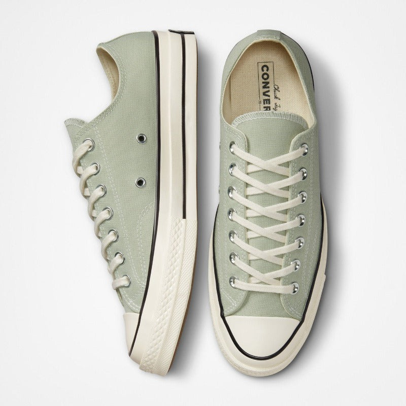 CHUCK 70