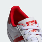SUPERSTAR