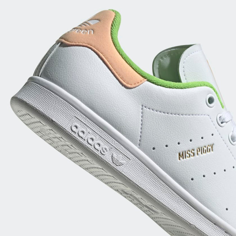 STAN SMITH