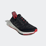 ULTRABOOST 21 CNY