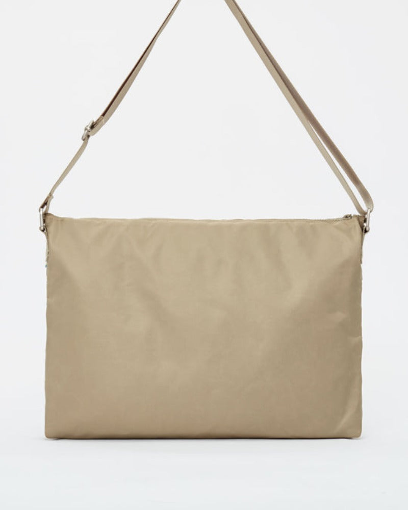 MESSENGER BAG-SAND BEIGE